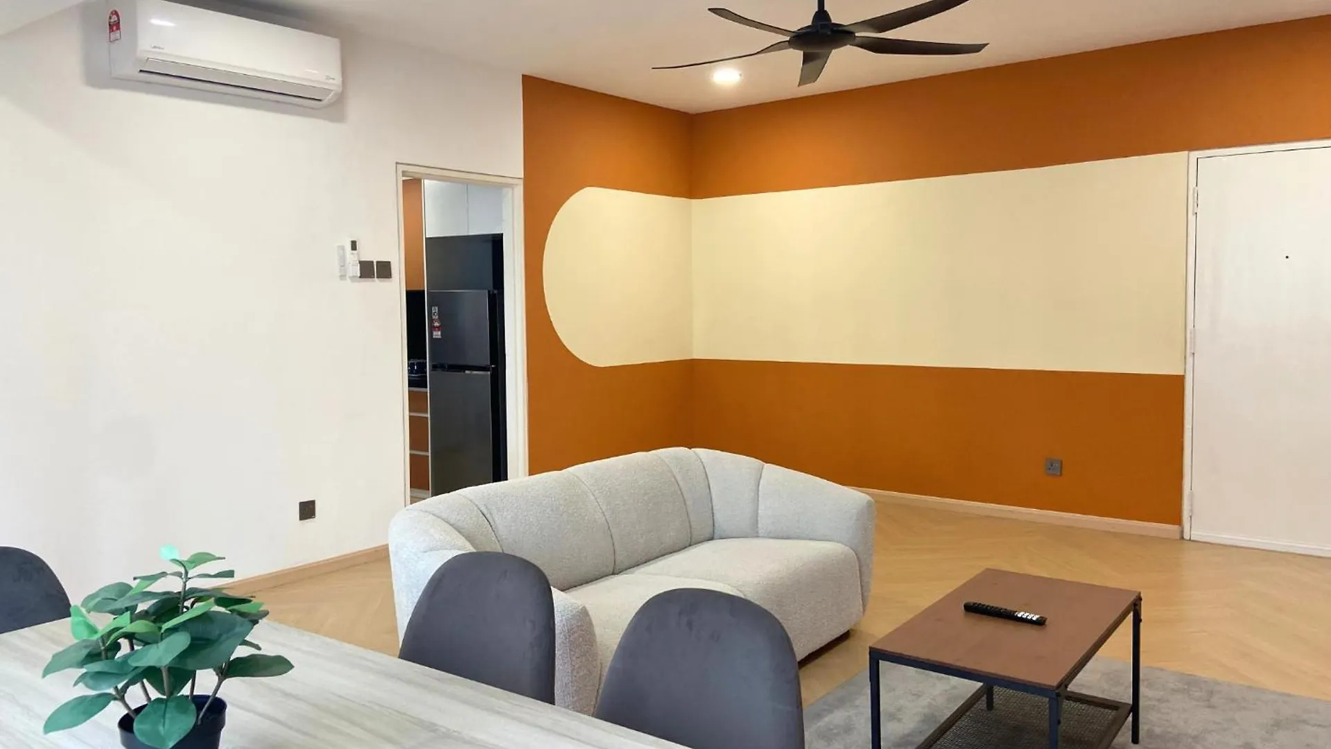 3R12Pax Fahrenheit88 A - Opposite Pavilion Kl Bukit Bintang Trx Kaite Homestay Κουάλα Λουμπούρ 0*,  Μαλαισία
