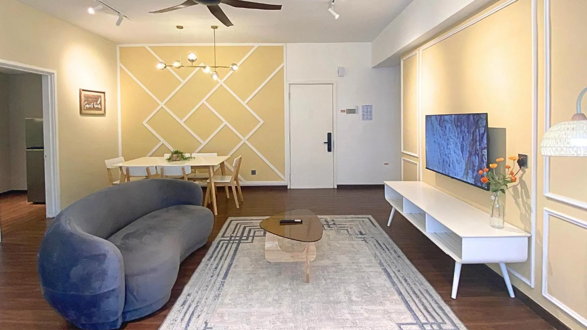 3R12Pax Fahrenheit88 A - Opposite Pavilion Kl Bukit Bintang Trx Kaite Homestay Κουάλα Λουμπούρ 0*,  Μαλαισία